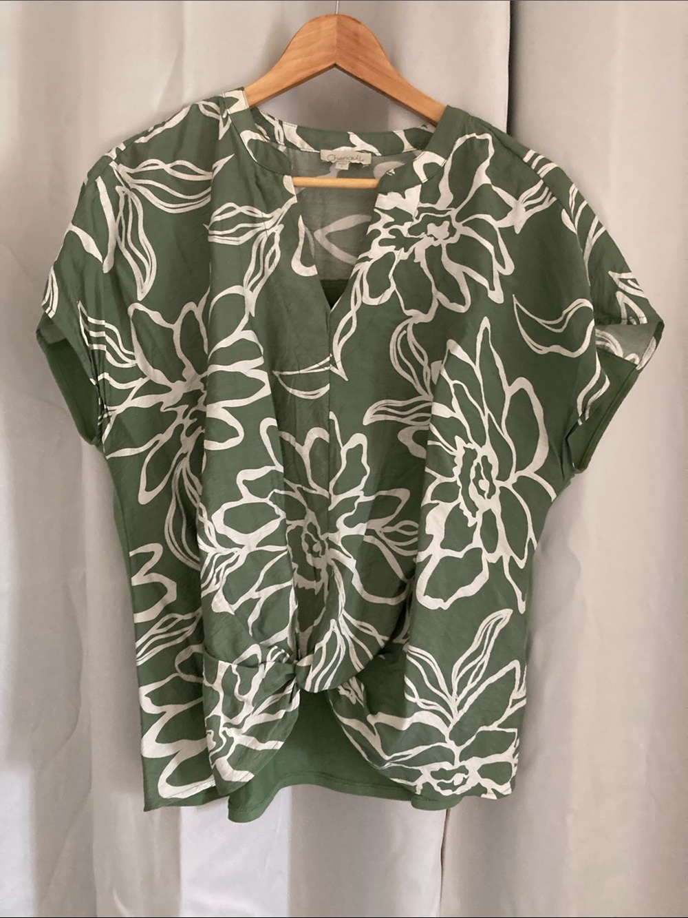 Chenault Olive Green & White Floral Tie-Front Tunic